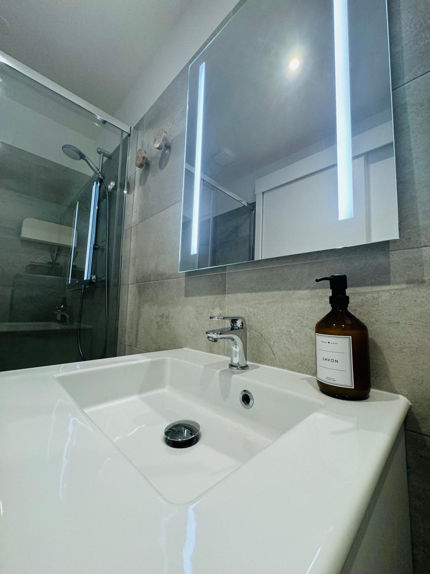 307 Gare Saint Roch Montpellier Apartment Ngoại thất bức ảnh
